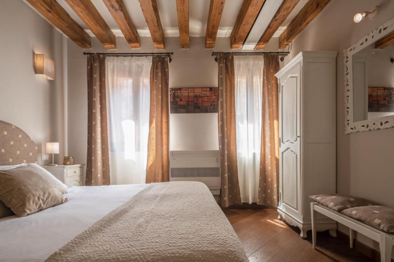 Corte Contarina San Marco Apartment R&R Venesia Bagian luar foto